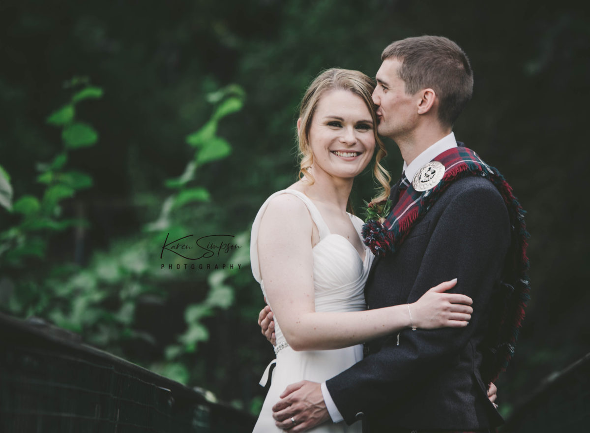 Bride and groom, Kilt, barony castle