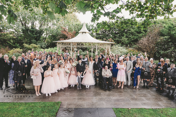 Rowallan-Castle-Glasshouse-Glasgow (6 of 8) Large group shot at the Carlton Hotel