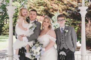 Family wedding photo